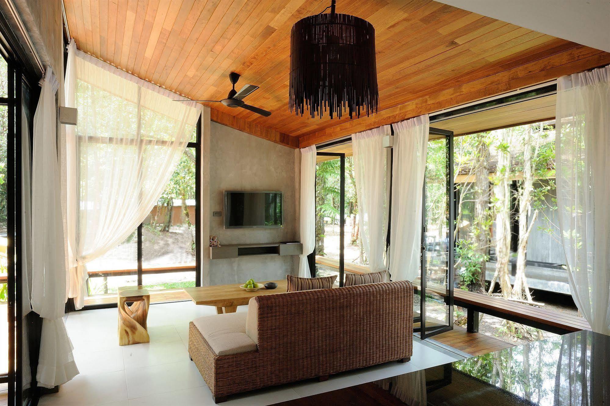 Villa Thalanena By The Beach Luaran gambar